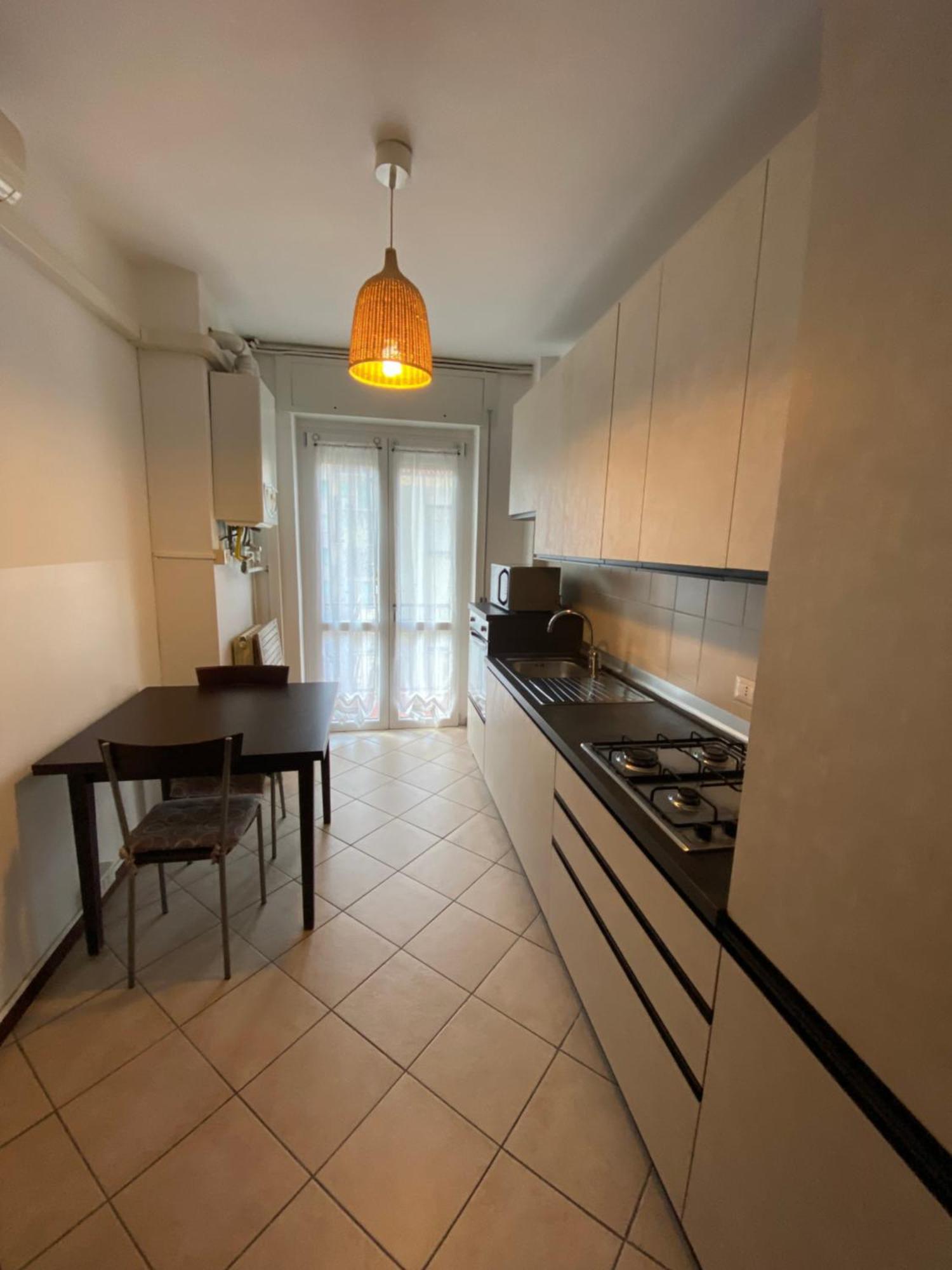 Cozy Lake Como Apartments Valmadrera Zewnętrze zdjęcie