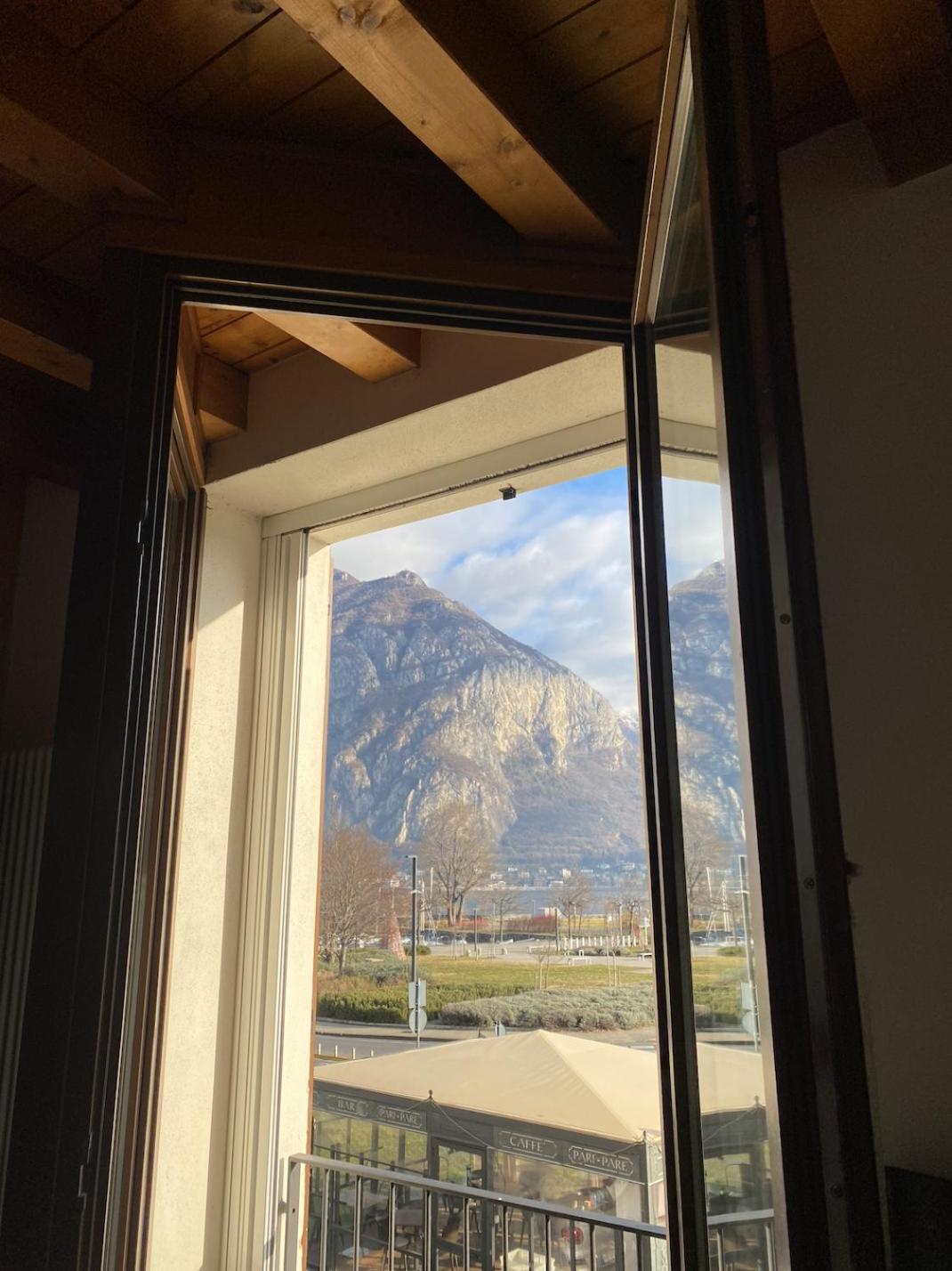 Cozy Lake Como Apartments Valmadrera Zewnętrze zdjęcie